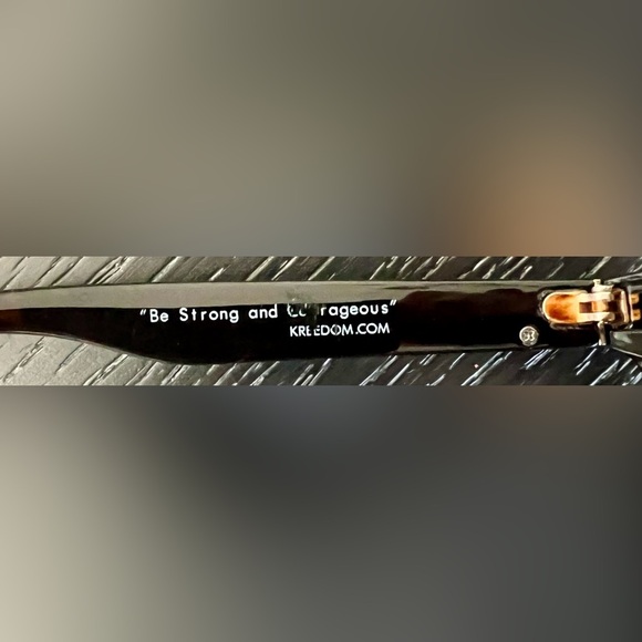 Kreedom District “Be Strong and Courageous” brown & Black combo sunglasses UV400 - Picture 7 of 8